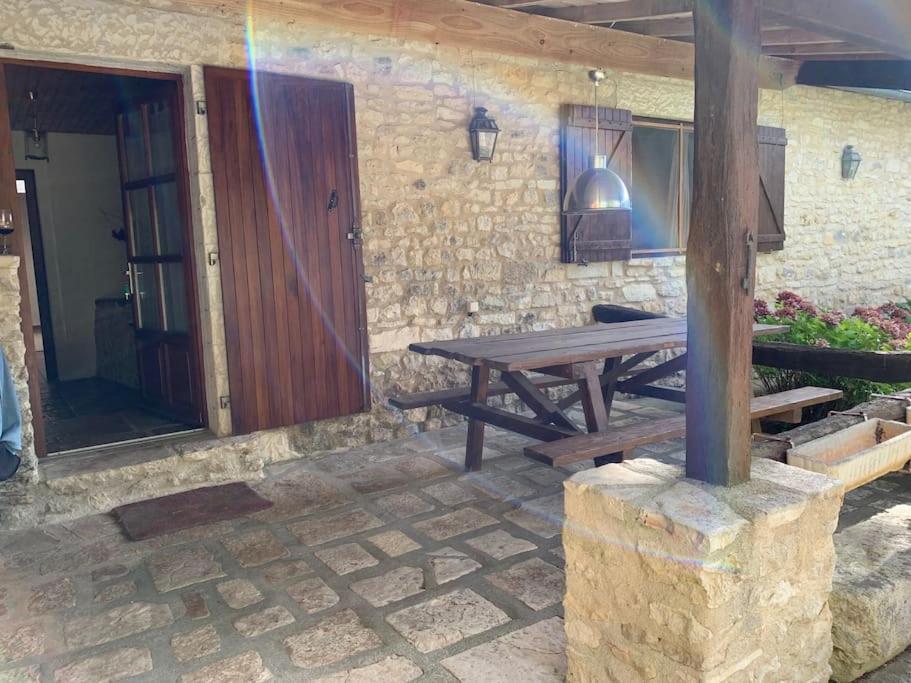 Uniquely Private Holiday Villa In The Charente Puyreaux Exterior photo
